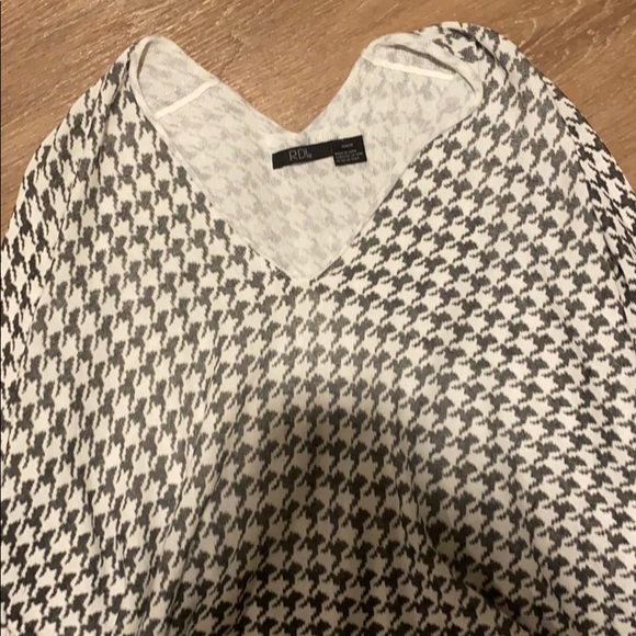 Checkered RDI  top! Medium - Picture 3 of 6
